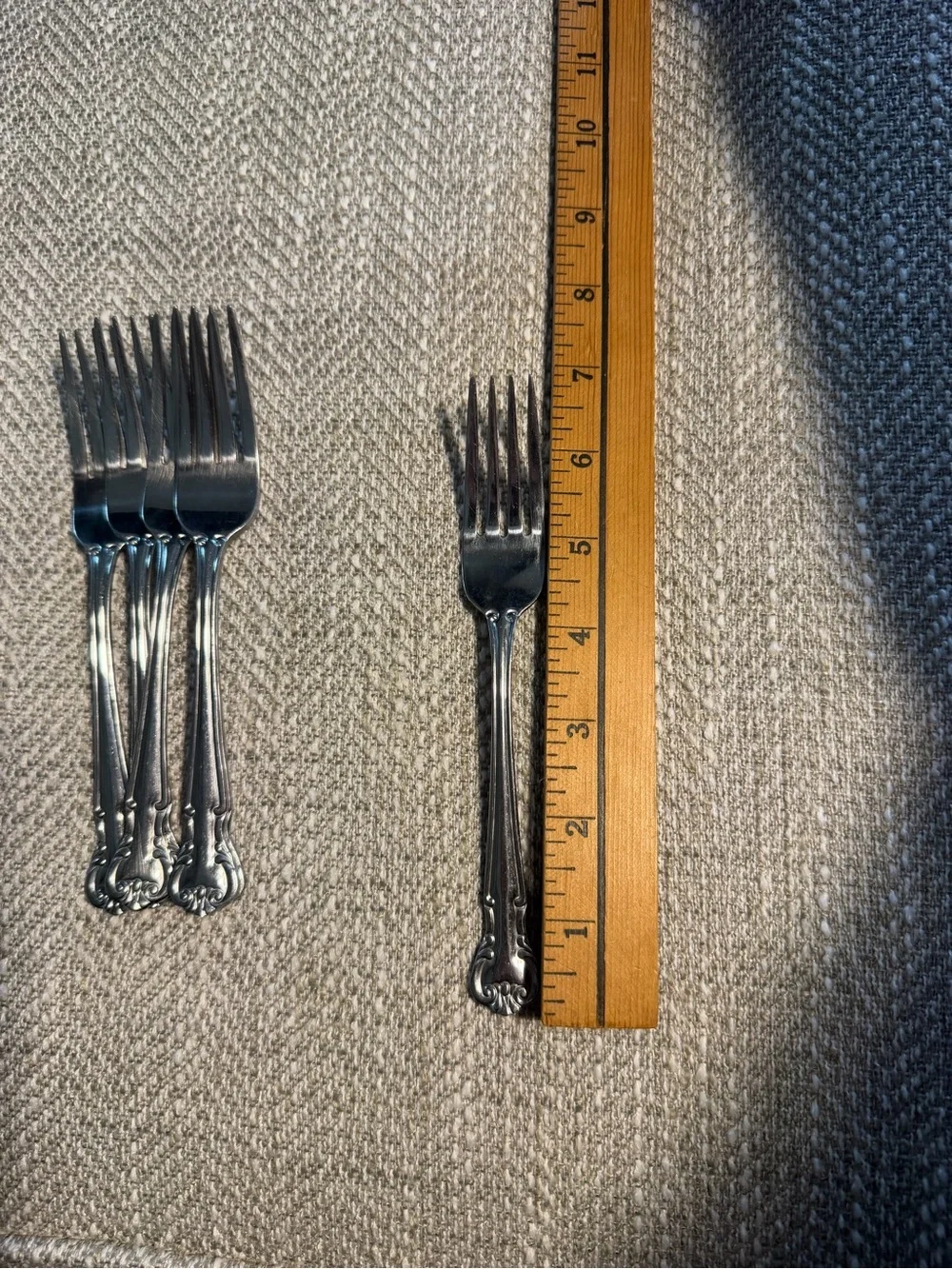 Farberwear FRWFRW79 Pattern FRW79 : Stainless Salad Fork Set Length Is 6 & 5/8
